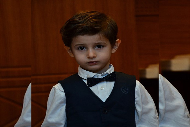 Small Kid