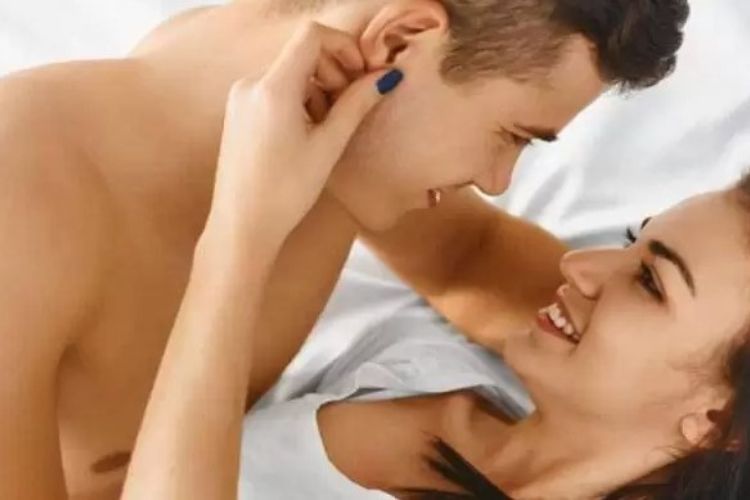 A Strong relationship needs regular sex