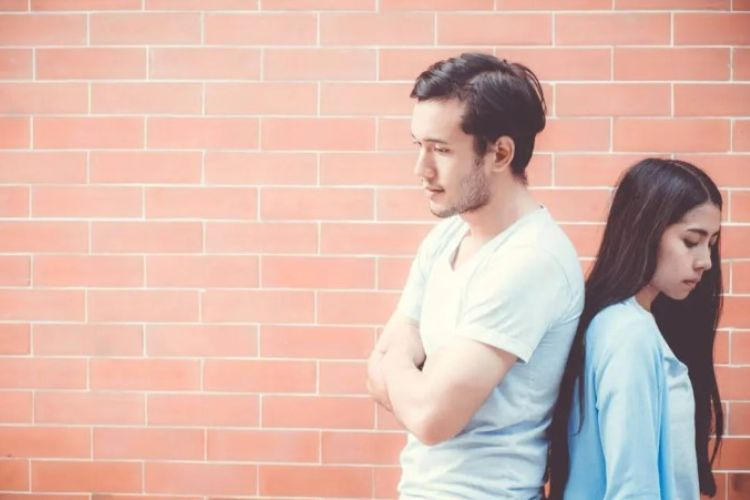 Relation: Due to anger, the relationship with the partner is deteriorating