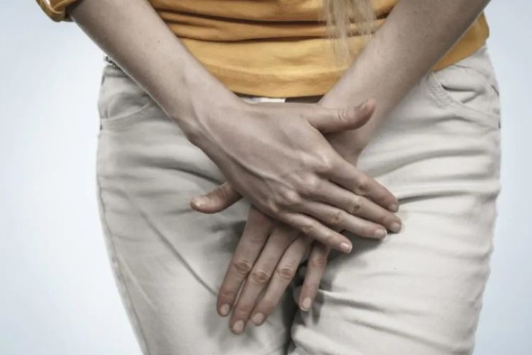 These home remedies can help reduce vaginal dryness in winter.