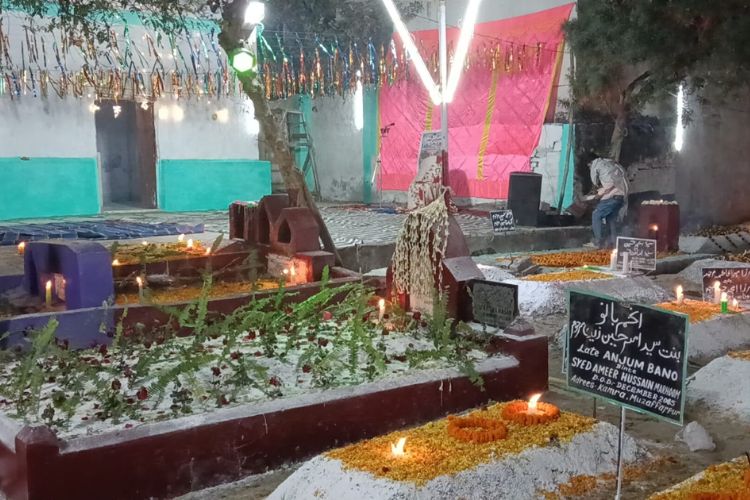 Shab-e-Barat is the night of worship, mercy, forgiveness and virtues