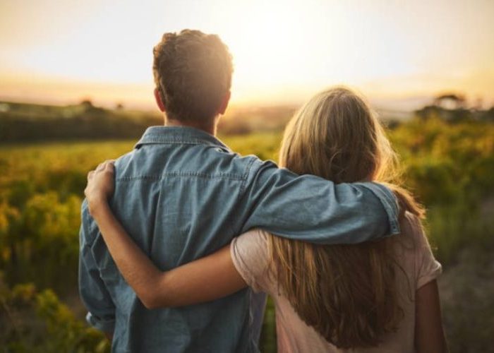 Unhealthy Partnership: 4 ways to tell if someone is hiding something from you