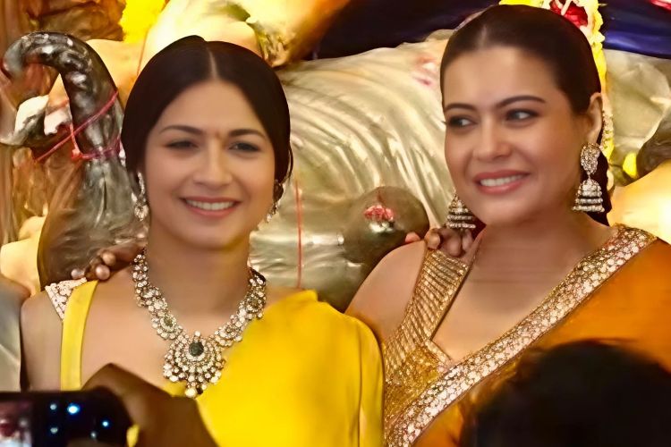 Kajol attend Durga Puja